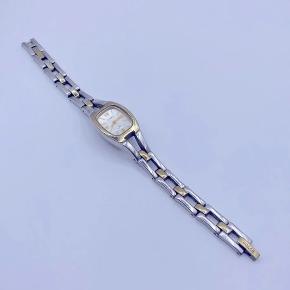 Fossil good working